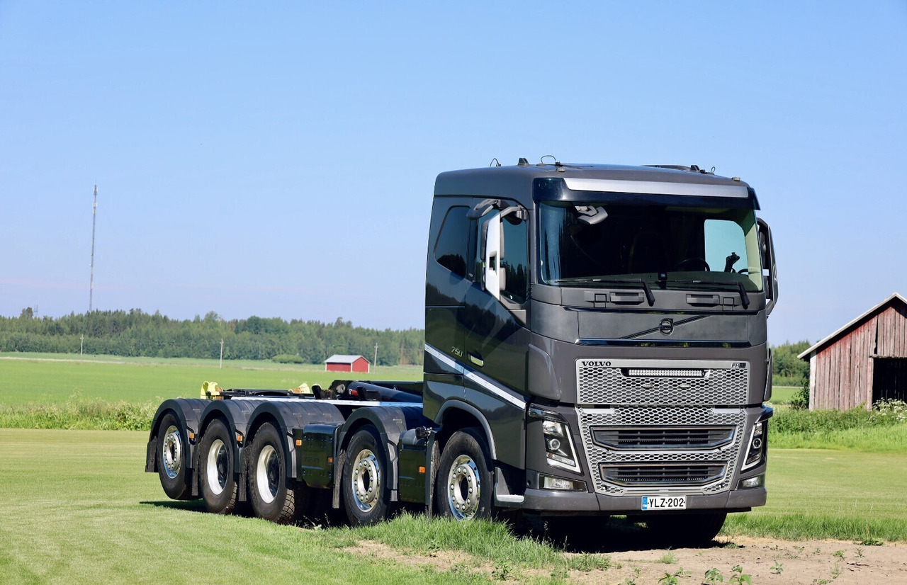 Camión multibasculante Volvo FH16 750 10X4