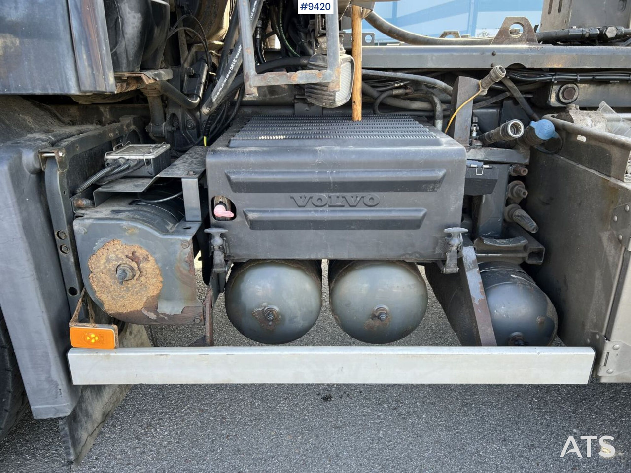 Camión multibasculante Volvo FH16 8*4 Tridem Hooklift