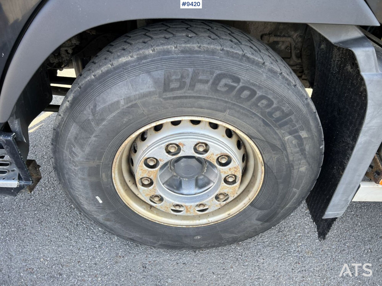 Camión multibasculante Volvo FH16 8*4 Tridem Hooklift