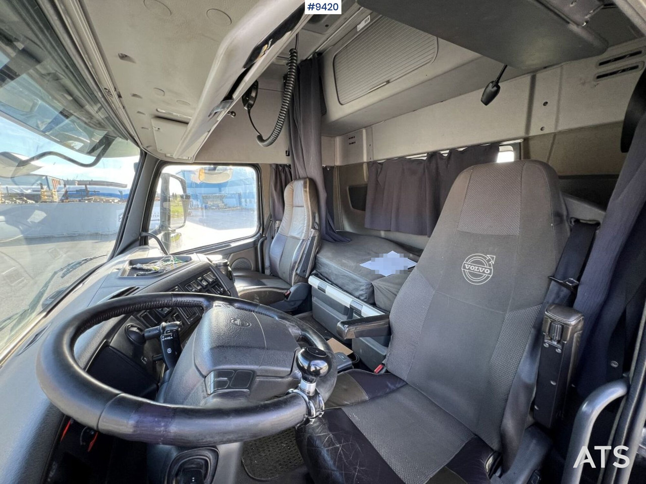 Camión multibasculante Volvo FH16 8*4 Tridem Hooklift