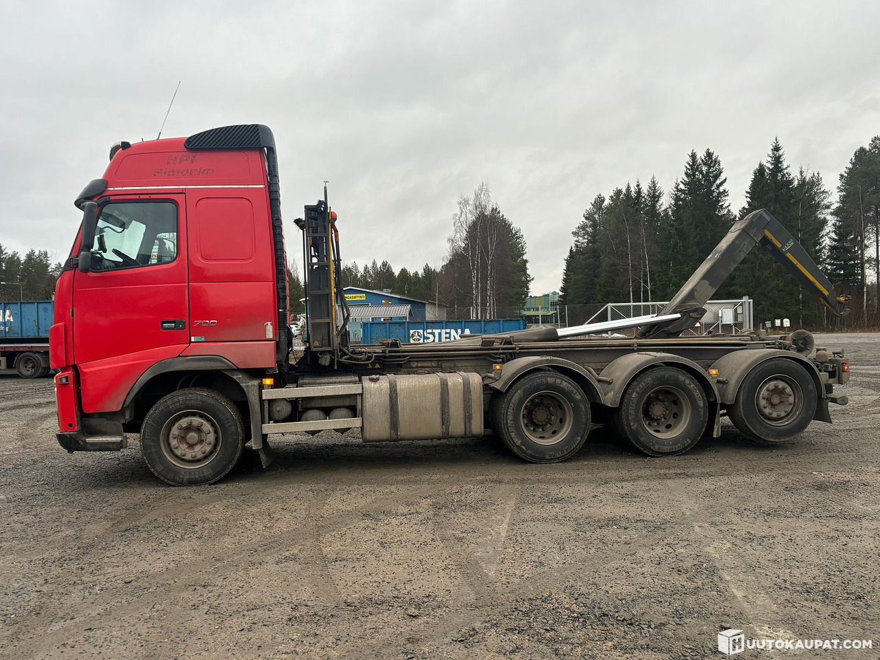 Camión multibasculante Volvo FH16 hooklift truck. 2010, Kalajoki
