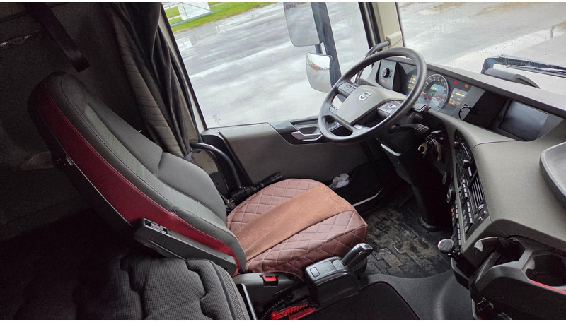 Camión multibasculante Volvo FH500 6X2
