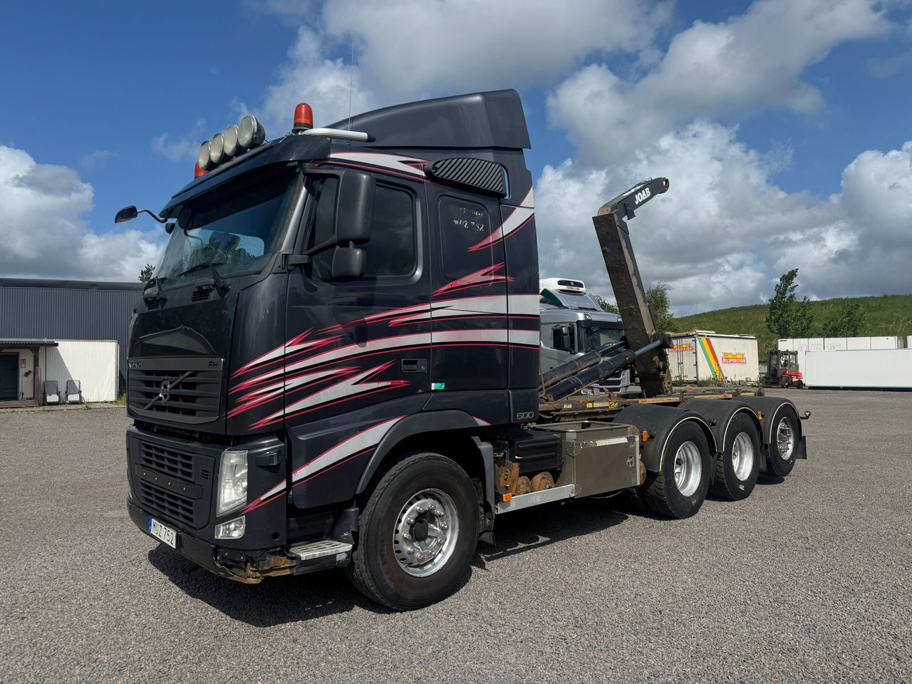Camión multibasculante Volvo FH540
