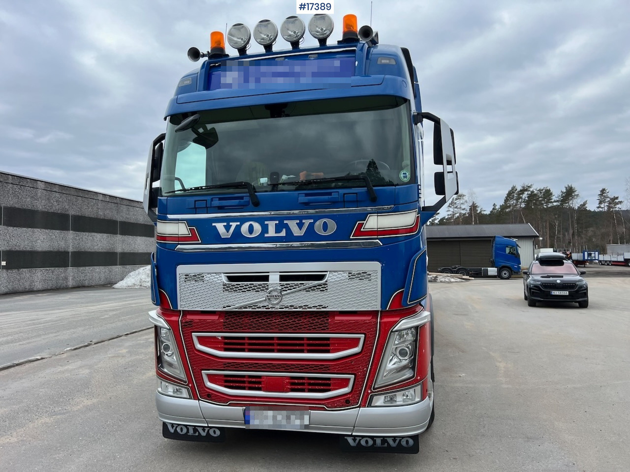 Camión multibasculante Volvo FH540