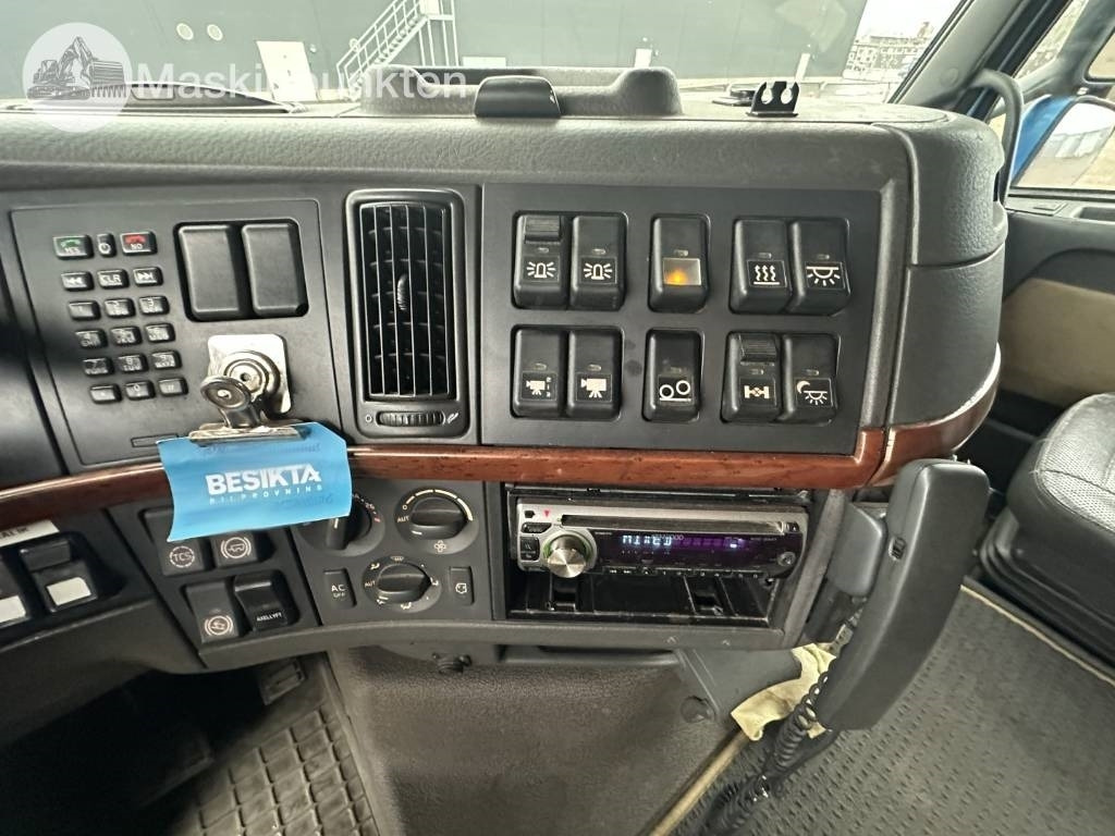 Camión multibasculante Volvo FH 12