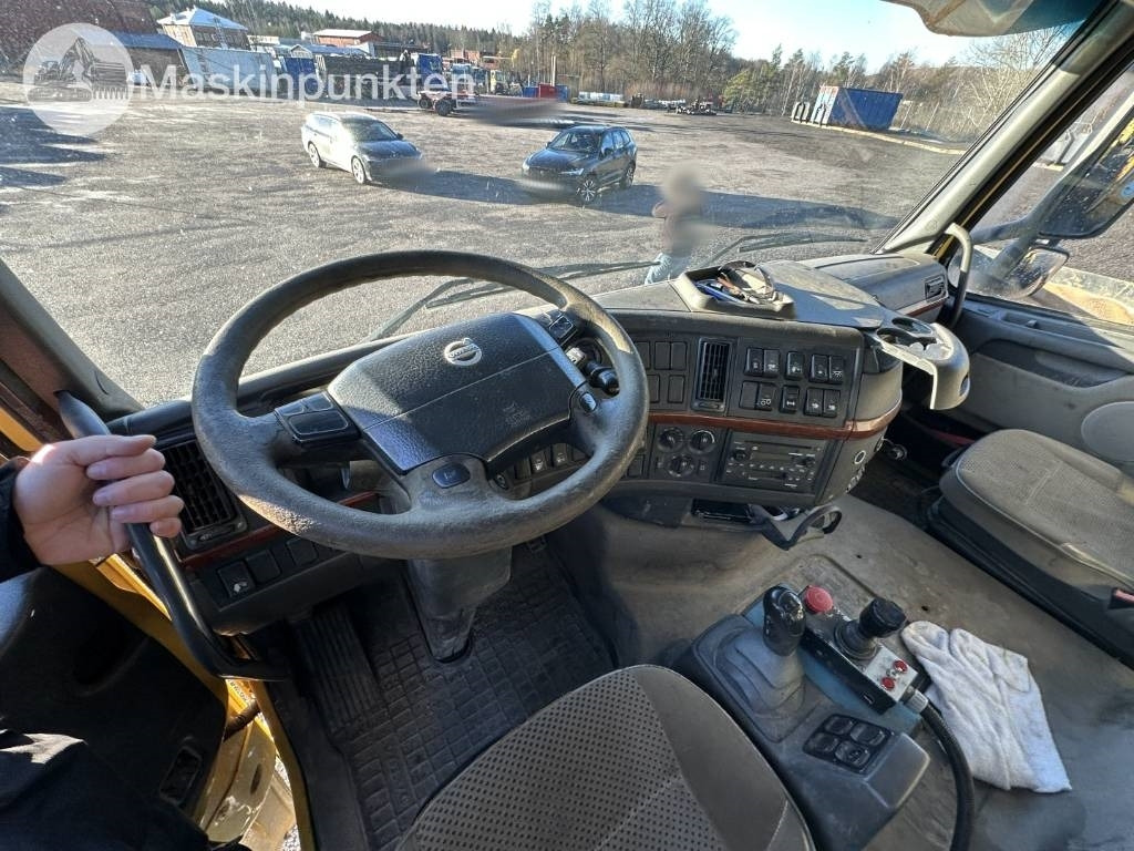Camión multibasculante Volvo FH 12
