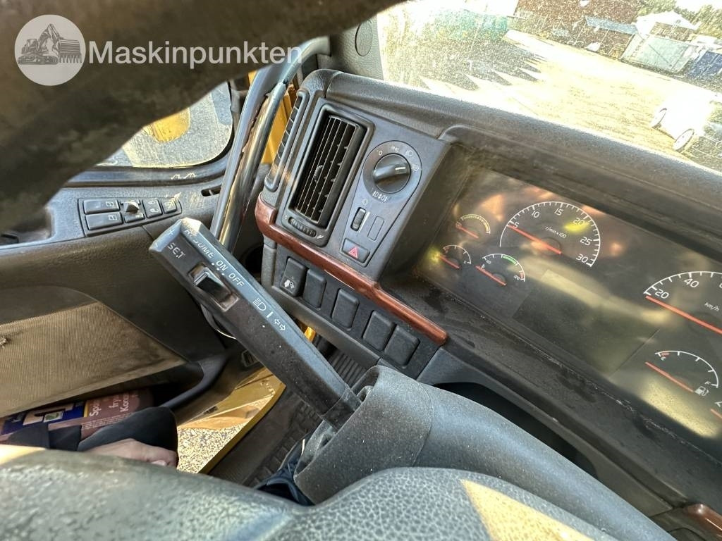 Camión multibasculante Volvo FH 12