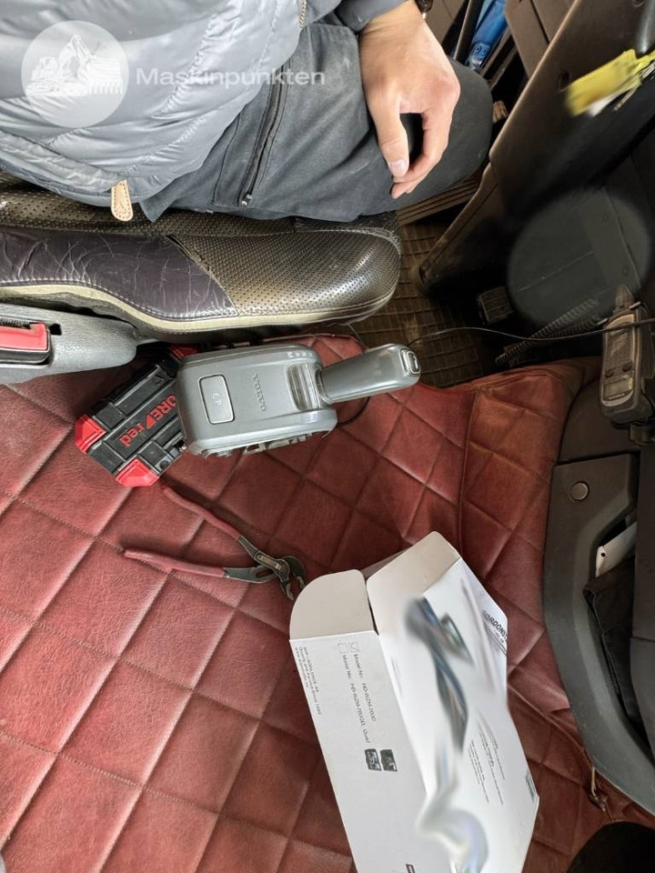 Camión multibasculante Volvo FH 16 550