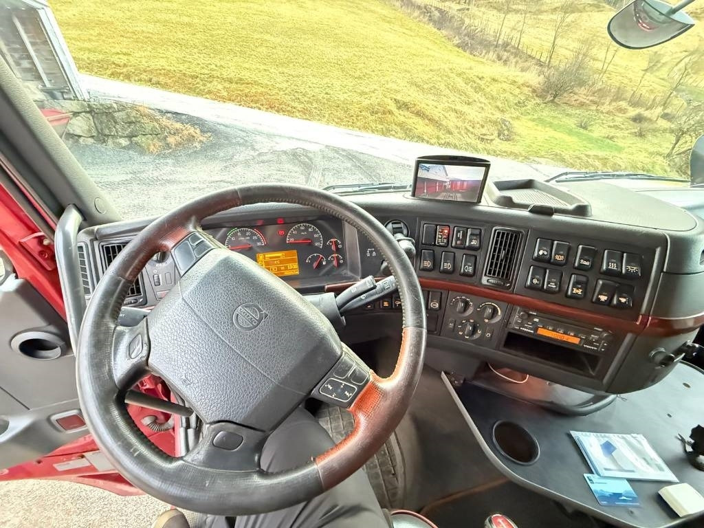 Camión multibasculante Volvo FH 16 580 Joab 24 t 8x4