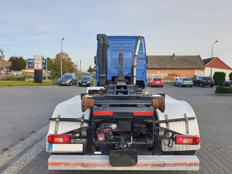 Camión multibasculante Volvo FH 16 750