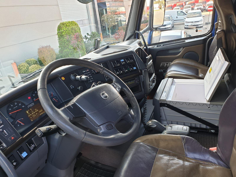 Camión multibasculante Volvo FH 16 750