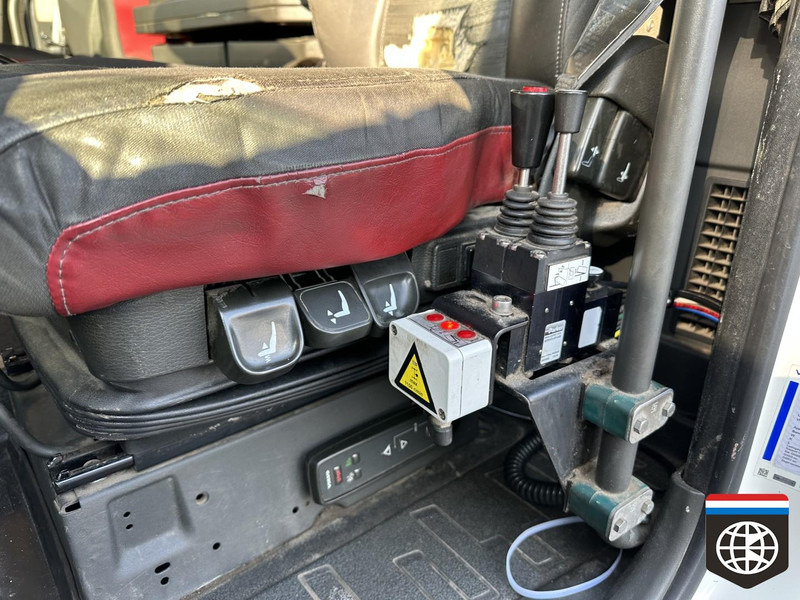 Camión multibasculante Volvo FH 460 - 6x2/4 - VDL HOOKLIFT