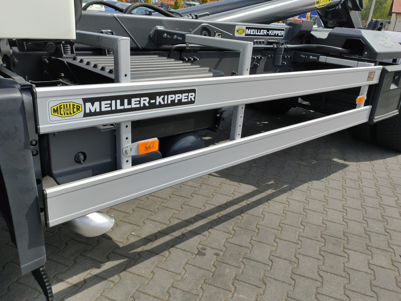 Camión multibasculante Volvo FH 460 Globetrotter Hakowiec Kipper Meiller