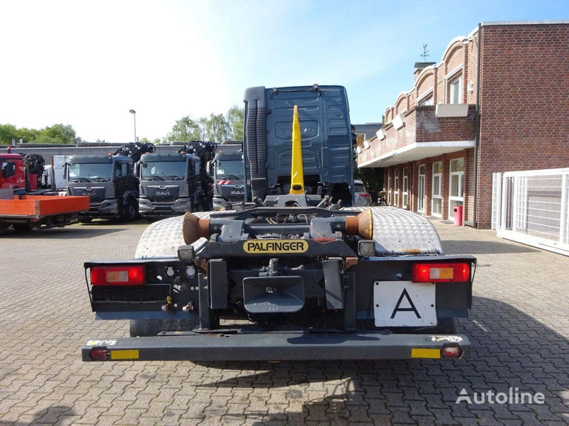 Camión multibasculante Volvo FH 460 Hook lift truck 6x2