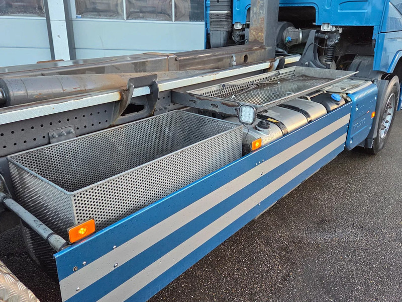 Camión multibasculante Volvo FH 470 VDL hooklift