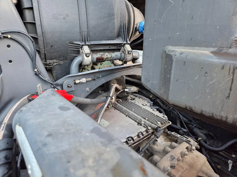 Camión multibasculante Volvo FH 470 VDL hooklift