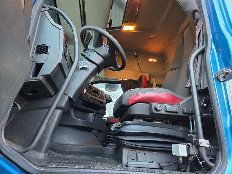 Camión multibasculante Volvo FH 470 VDL hooklift