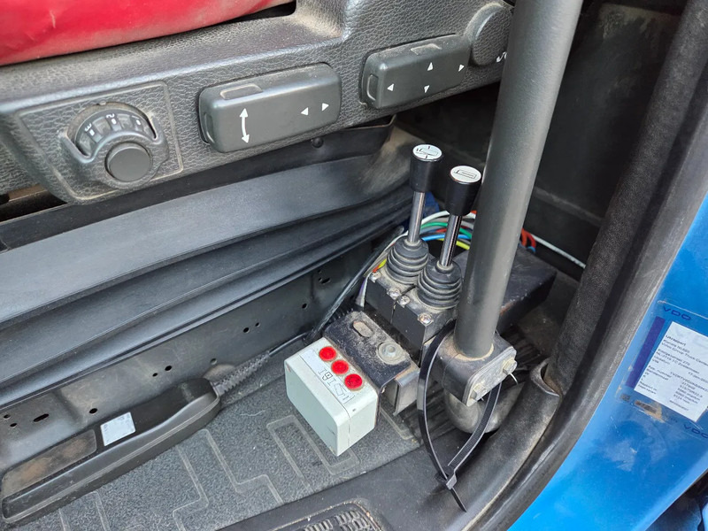 Camión multibasculante Volvo FH 470 VDL hooklift