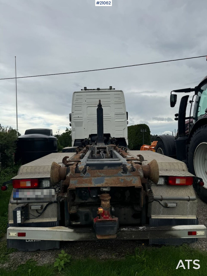 Camión multibasculante Volvo FH 480