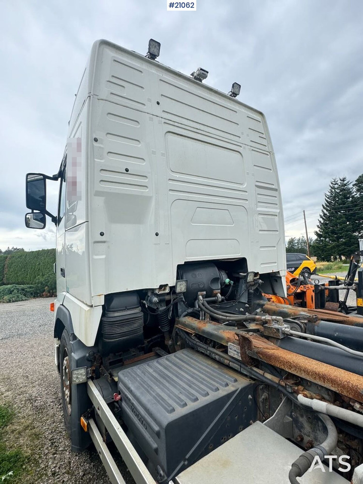 Camión multibasculante Volvo FH 480
