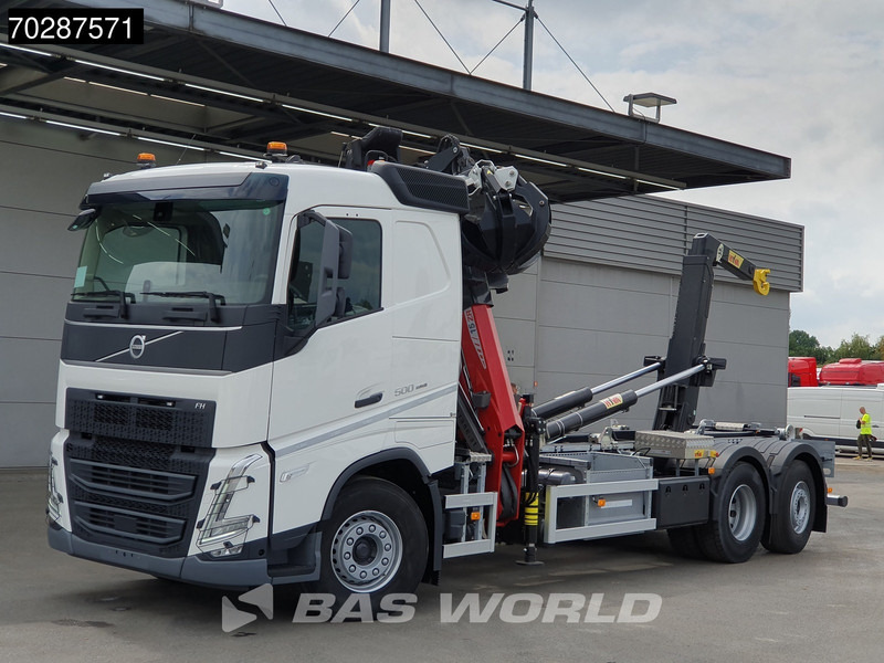 Camión multibasculante Volvo FH 500 6X2 Penz Crane 15Z9.50R HYVA 20-57-S Hooklift Lift+steering Automatic Euro 6