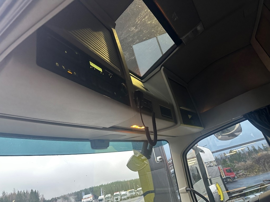 Camión multibasculante Volvo FH 500 8X4*4