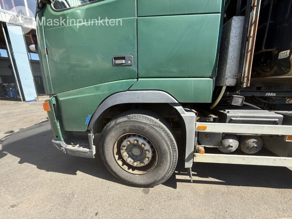 Camión multibasculante Volvo FH 520