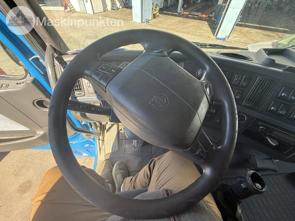 Camión multibasculante Volvo FH 520