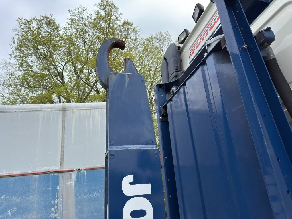 Camión multibasculante Volvo FH 540