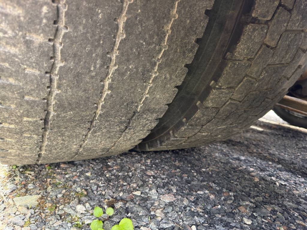 Camión multibasculante Volvo FH 540