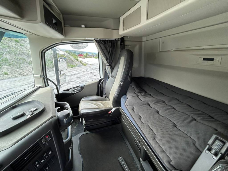 Camión multibasculante Volvo FH 540 + 24T JOAB