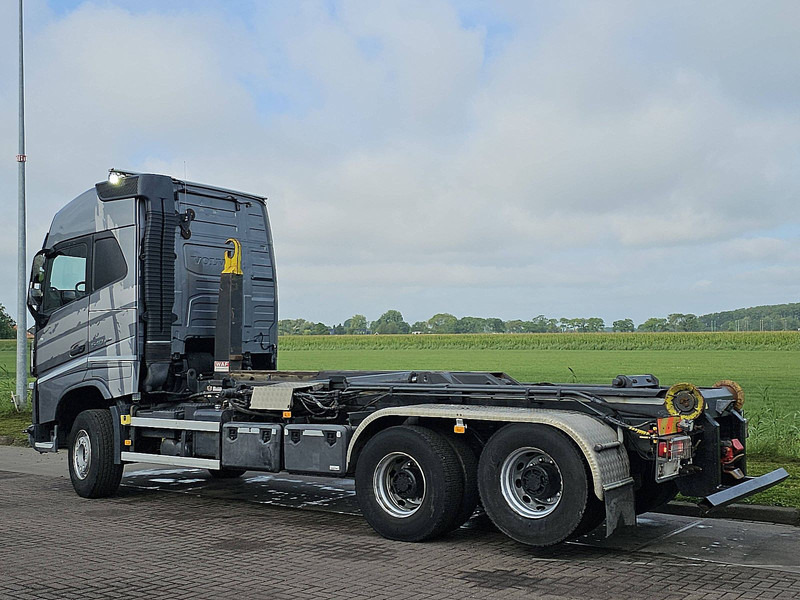 Camión multibasculante Volvo FH 540 6X4 BOOGIE LIFT VDL