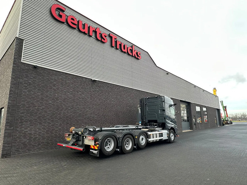 Camión multibasculante Volvo FH 540 8X2 TRIPLE VDL S30-6700 HAAKARMSYSTEEM / ABROLLKIPPER / HOOKLIFT
