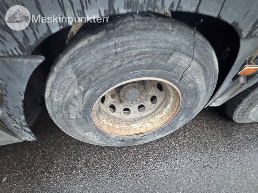 Camión multibasculante Volvo FH 8*4 Tridem lastväxlare