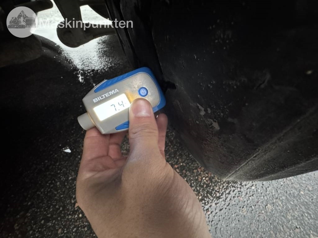 Camión multibasculante Volvo FH 8*4 Tridem lastväxlare