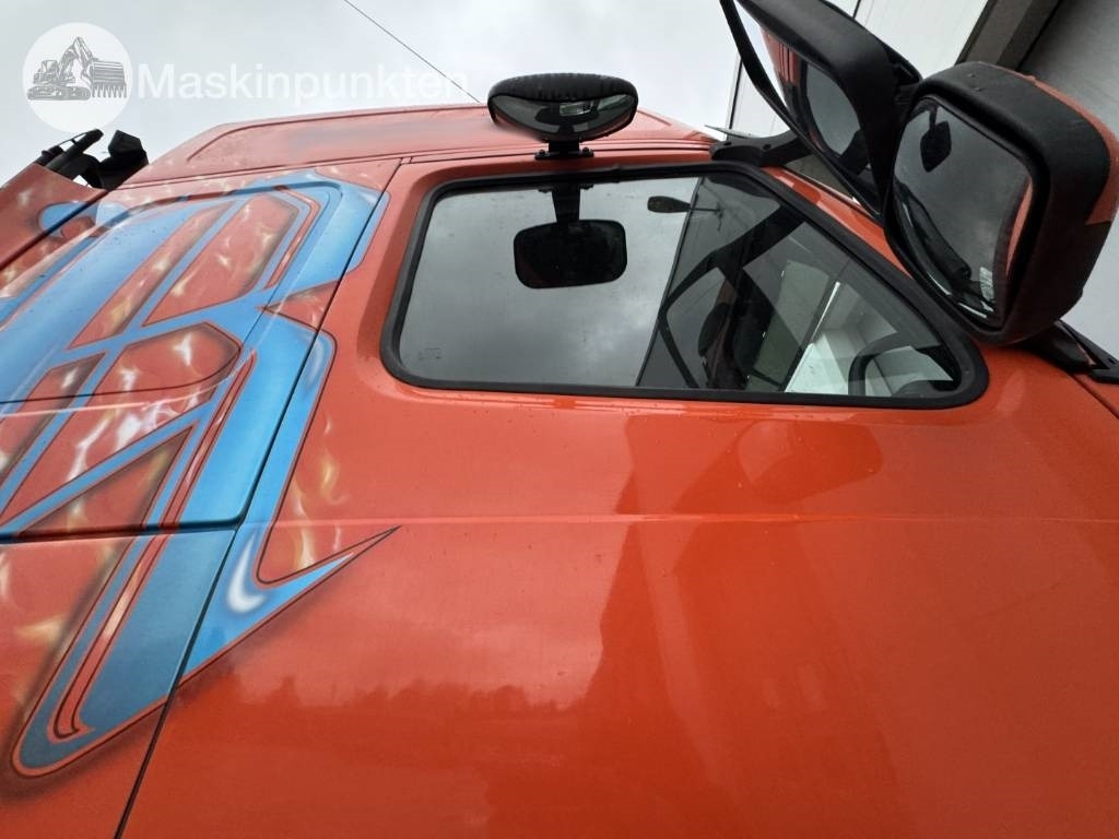 Camión multibasculante Volvo FH 8*4 Tridem lastväxlare