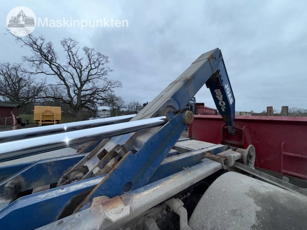 Camión multibasculante Volvo FH lastväxlare med flak