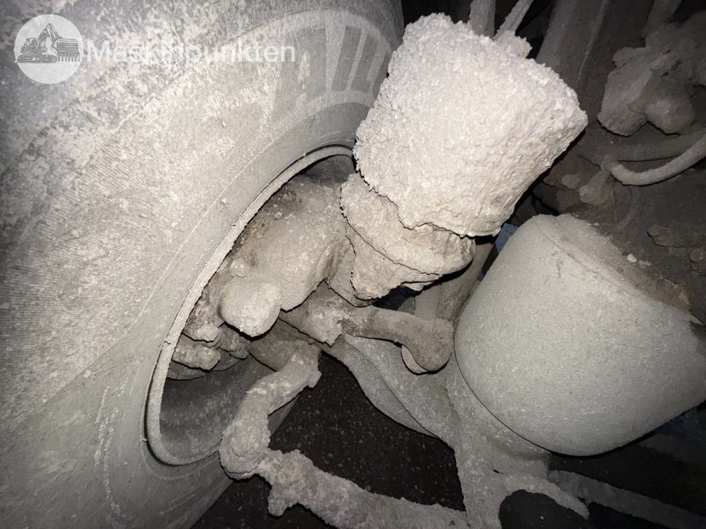 Camión multibasculante Volvo FH lastväxlare med flak