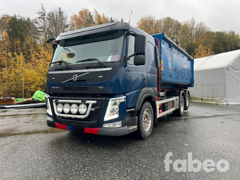 Camión multibasculante Volvo FM