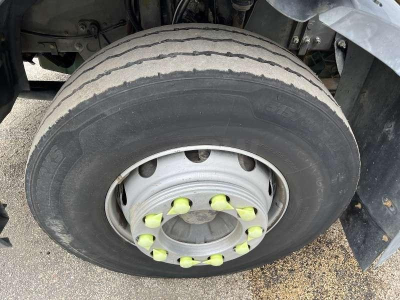 Camión multibasculante Volvo FM12 - 340