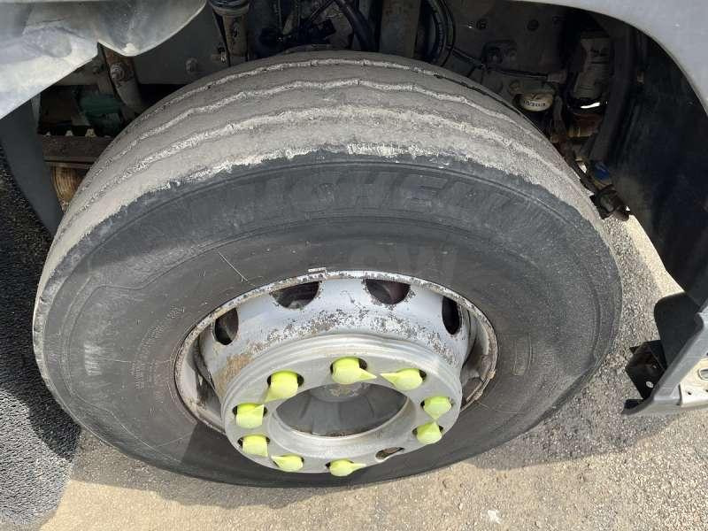 Camión multibasculante Volvo FM12 - 340