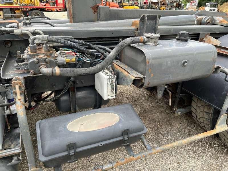 Camión multibasculante Volvo FM12 - 340