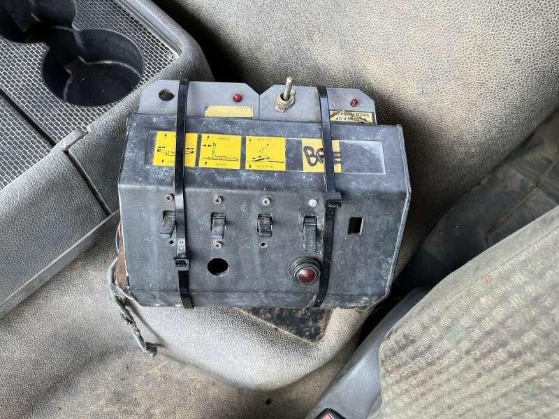 Camión multibasculante Volvo FM12 - 340