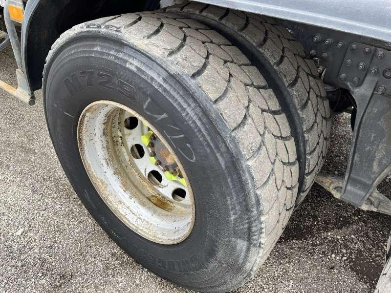 Camión multibasculante Volvo FM12 - 340