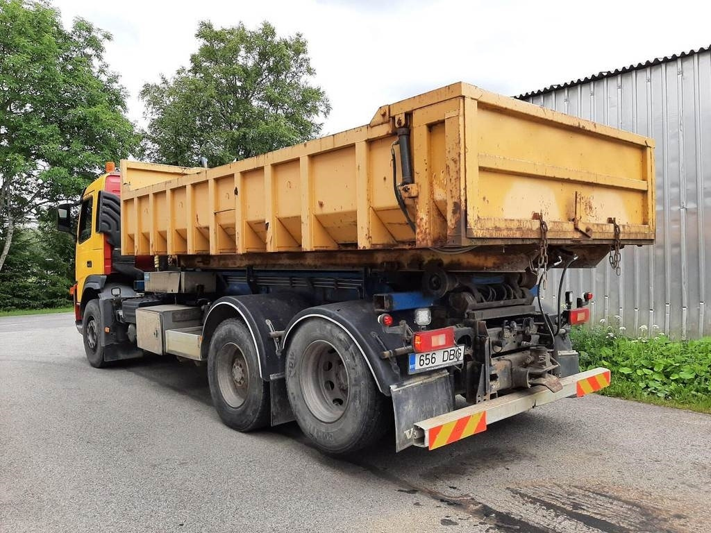 Camión multibasculante Volvo FM12 460 6X2 JOAB 338kW