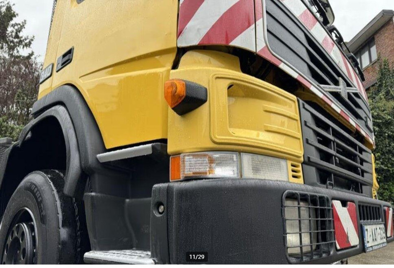 Camión multibasculante Volvo FM12 6x6 Hook lift