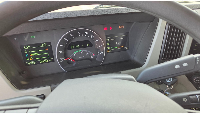 Camión multibasculante Volvo FM330 6X2*4