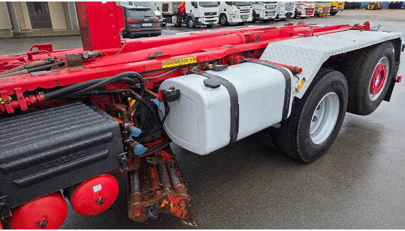 Camión multibasculante Volvo FM380 6X2*4 plow