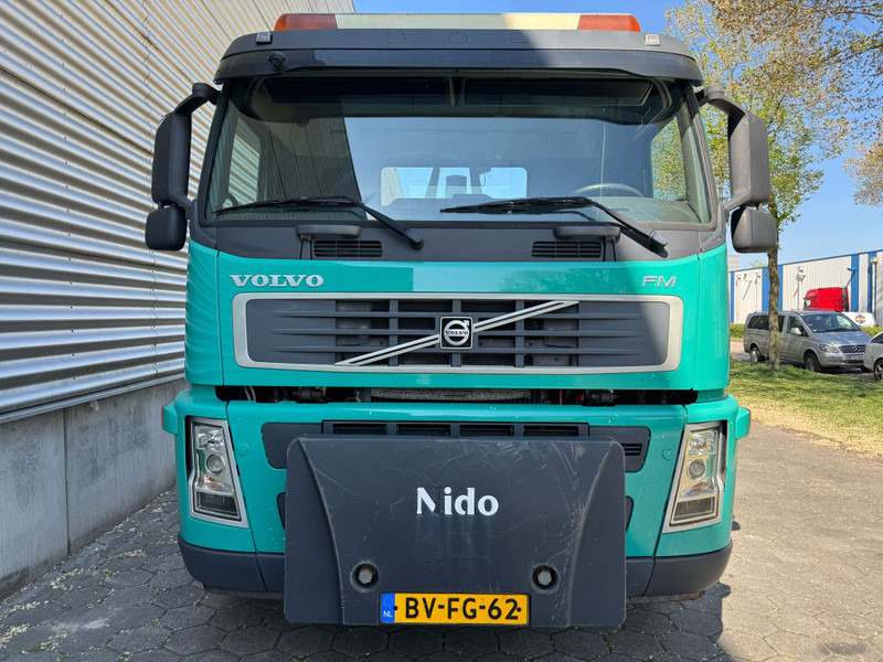 Camión multibasculante Volvo FM400 / I-Shift / Hook / Euro 5 / VEB+ / TUV: 6-2025 / NL Truck