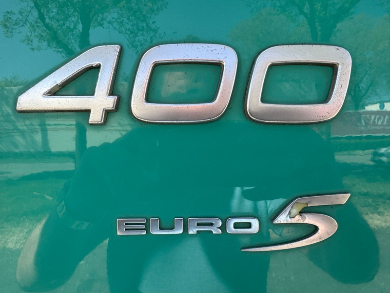 Camión multibasculante Volvo FM400 / I-Shift / Hook / Euro 5 / VEB+ / TUV: 6-2025 / NL Truck